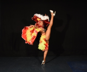 danseuse cabaret latino paris